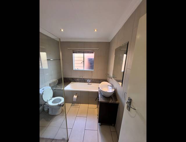3 BEDROOM SECTIONAL TITLE FOR SALE IN WELTEVREDEN PARK